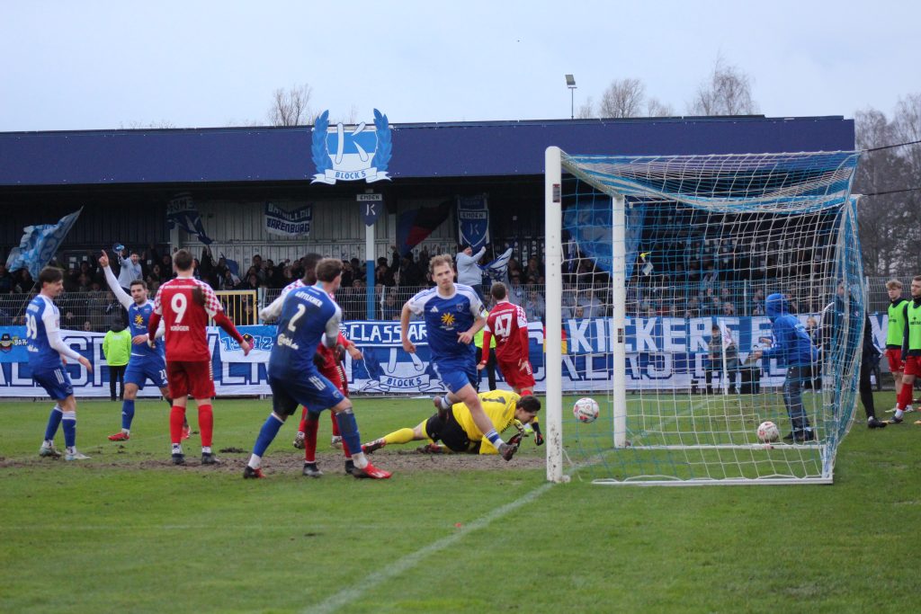Emdens Nummer 9, David Schiller, traf gegen Eintracht Norderstedt doppelt. Foto: togo
