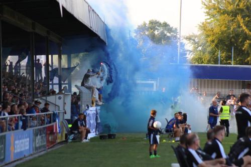 Kickers Emden gegen den SV Meppen