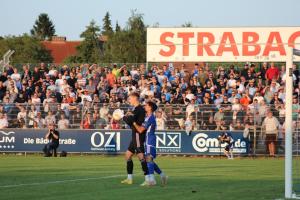 Kickers Emden gegen den SV Meppen